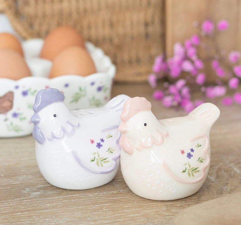Hen shaped S&P Shakers