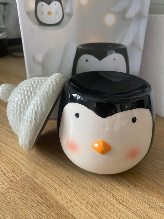 Winter penguin burner
