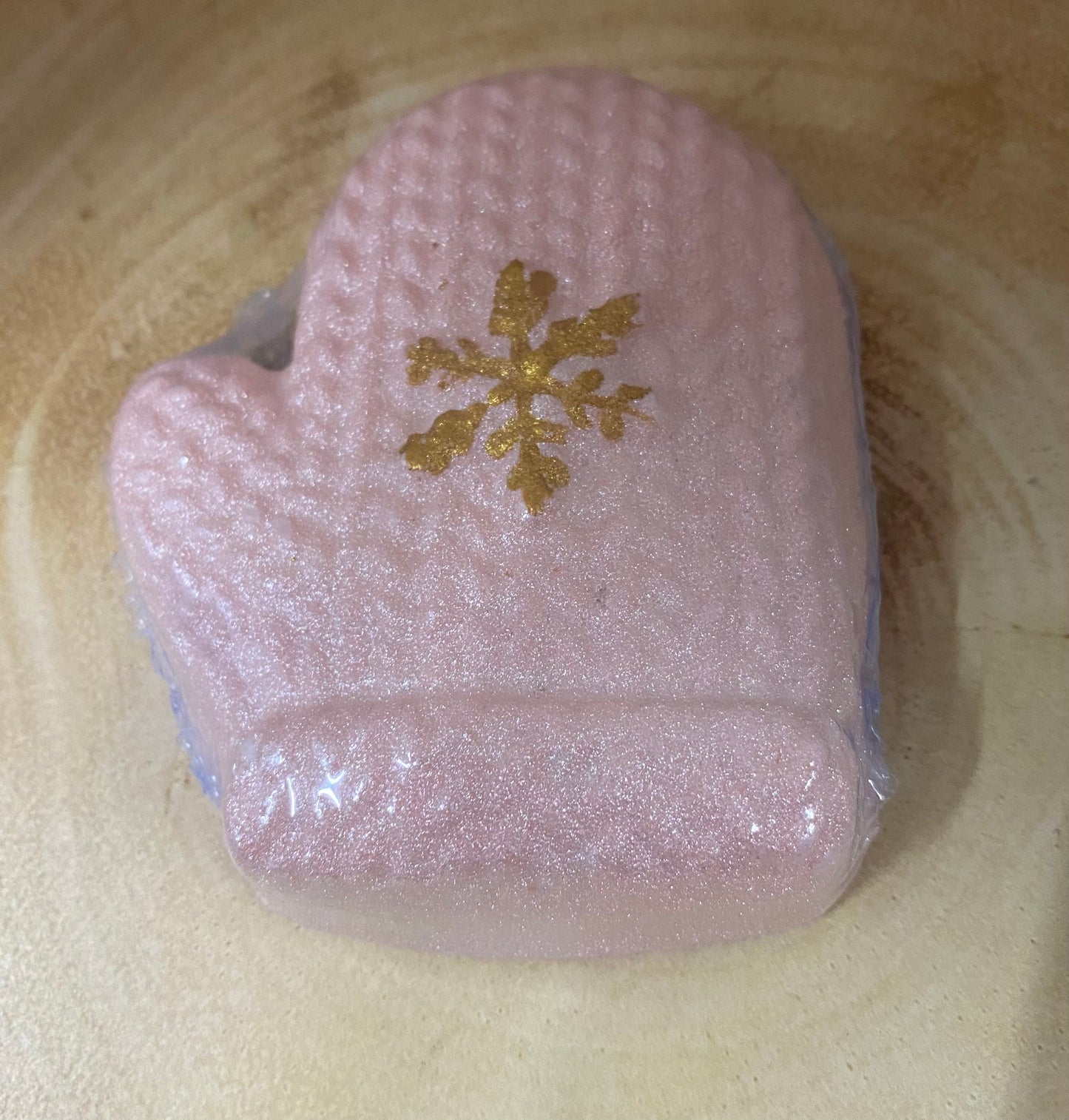 Christmas Mitten Bath Bomb